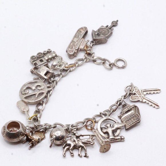 Vintage Silver Multi Charms Music 13 Tanker Keys Chairs Bracelet 35g - Picture 6 of 7